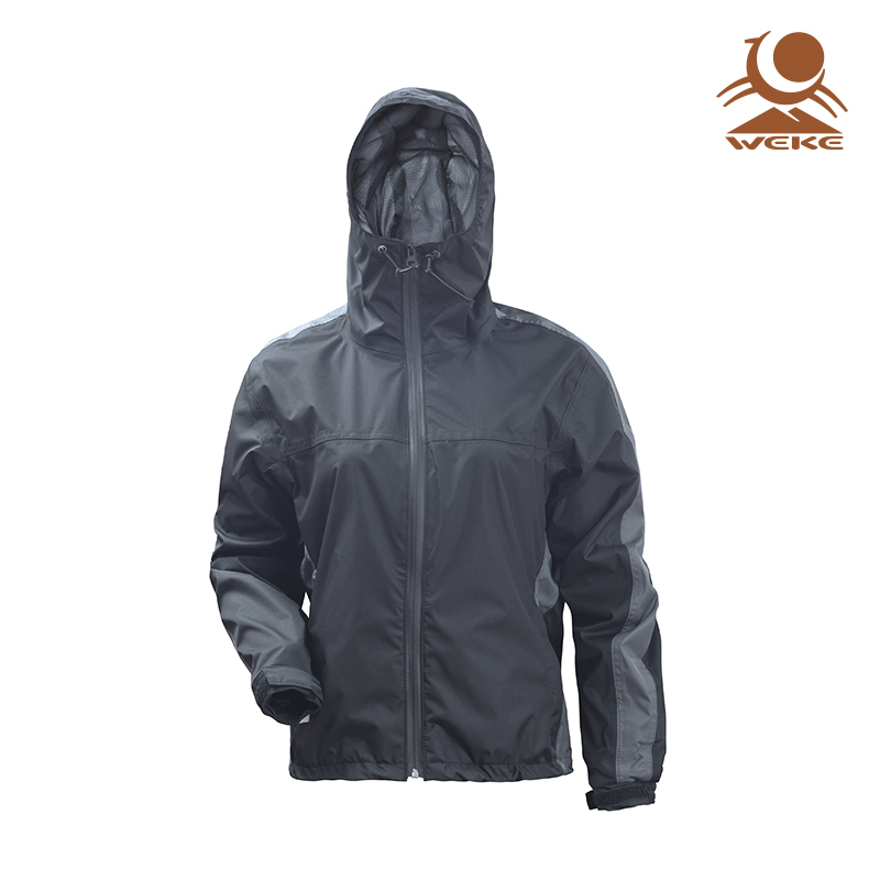 Chaqueta técnica con gorro Notro Hombre